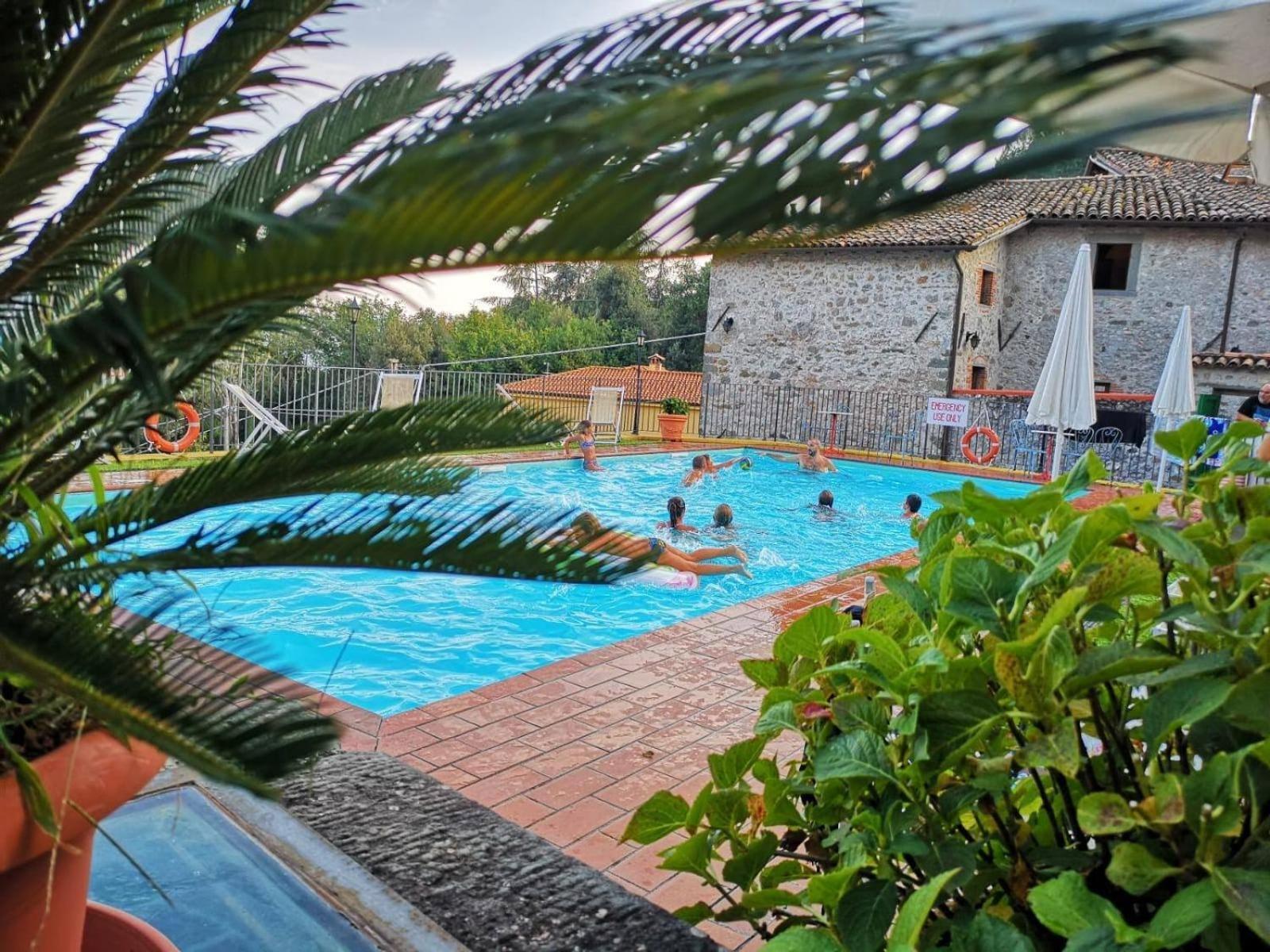 Agriturismo I Cerretelli Barga Exteriör bild